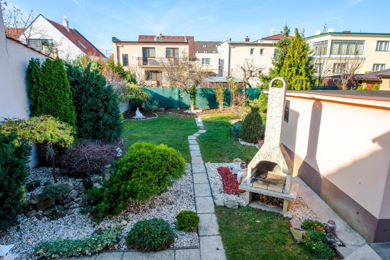 Piestany House With Garden Veronika Ngoại thất bức ảnh